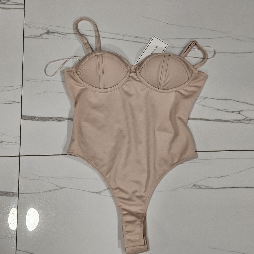 NWT Melrose With Love Bodysuit Size M
